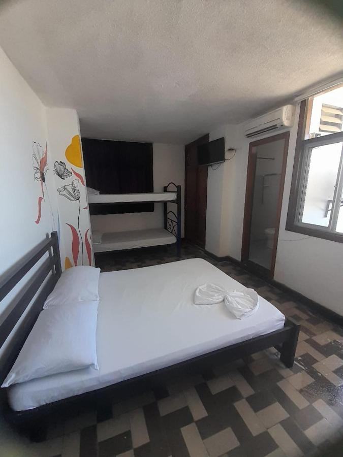 בארנקווילה Hotel Habibi מראה חיצוני תמונה