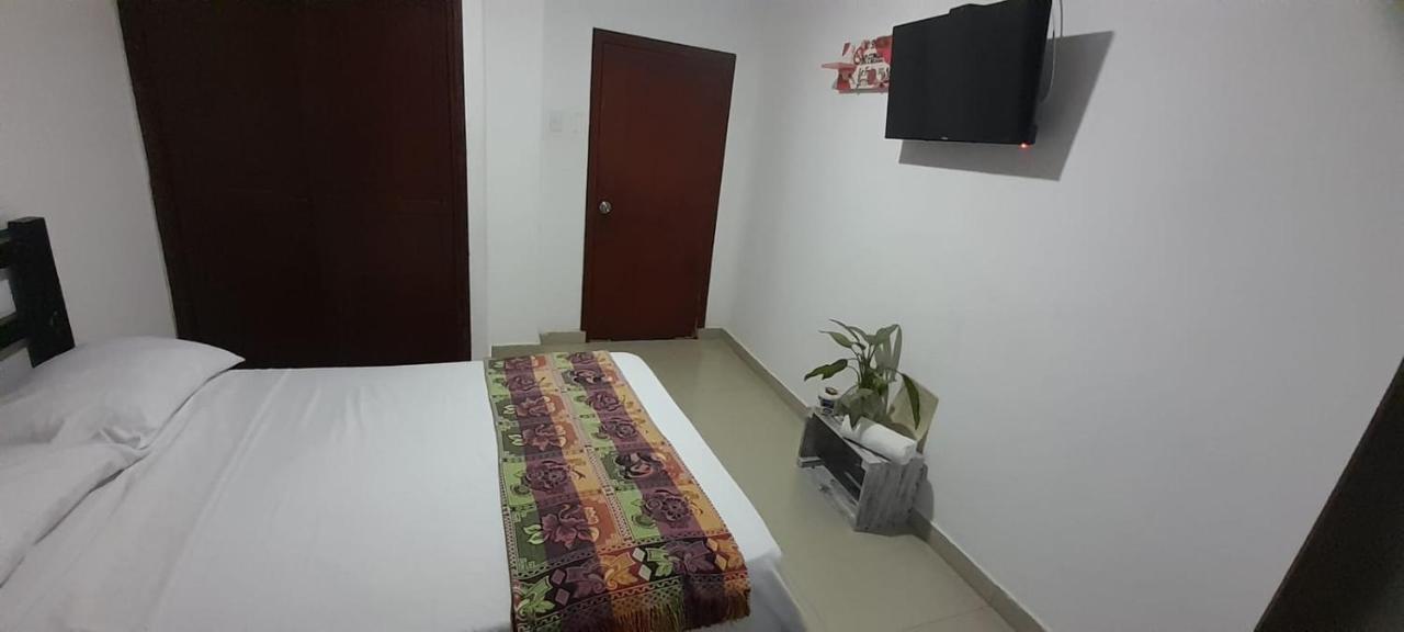 בארנקווילה Hotel Habibi מראה חיצוני תמונה
