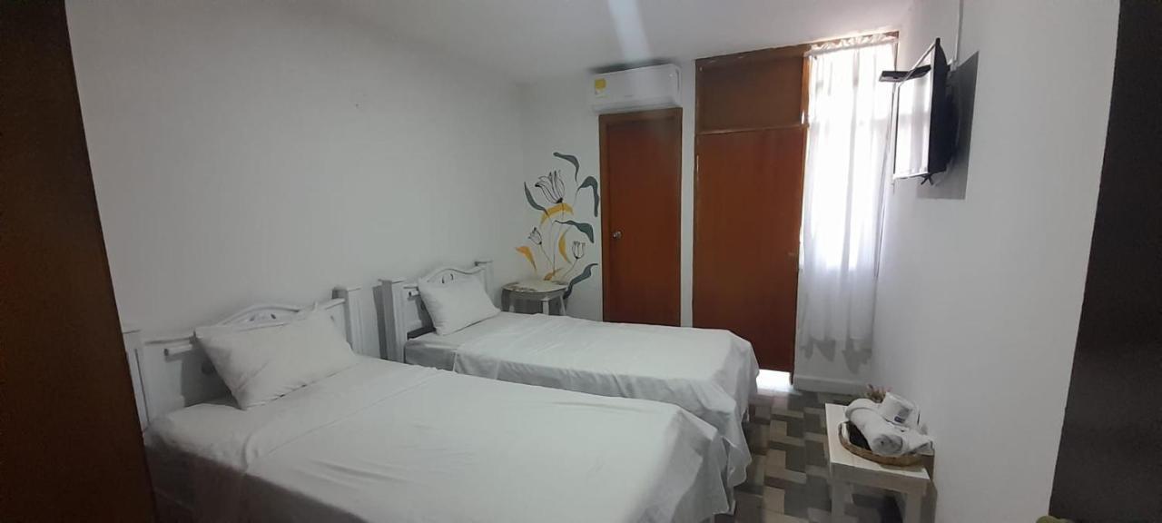 בארנקווילה Hotel Habibi מראה חיצוני תמונה