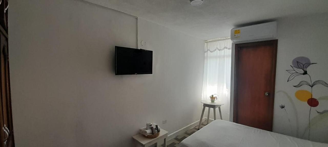 בארנקווילה Hotel Habibi מראה חיצוני תמונה