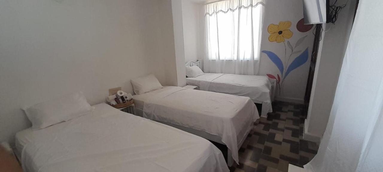 בארנקווילה Hotel Habibi מראה חיצוני תמונה