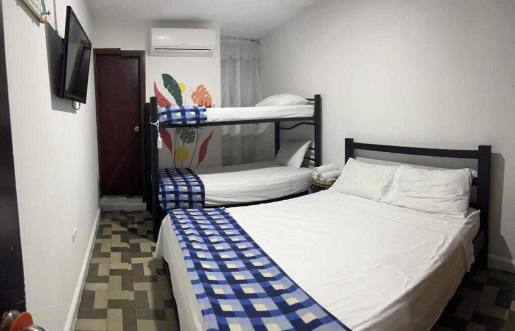 בארנקווילה Hotel Habibi מראה חיצוני תמונה