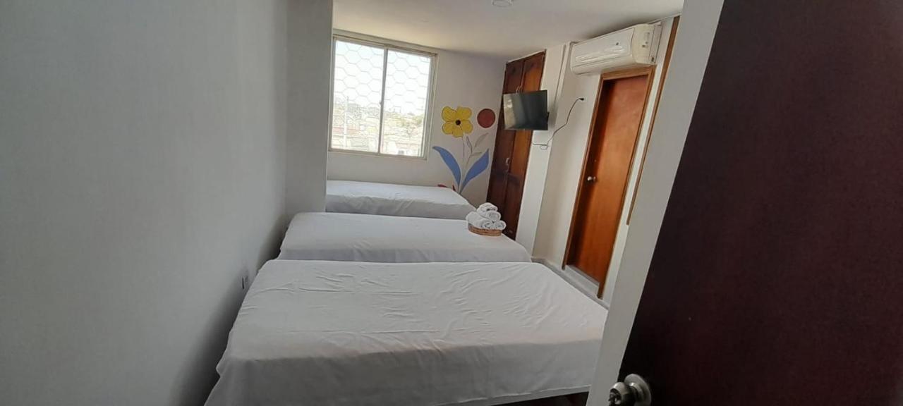 בארנקווילה Hotel Habibi מראה חיצוני תמונה