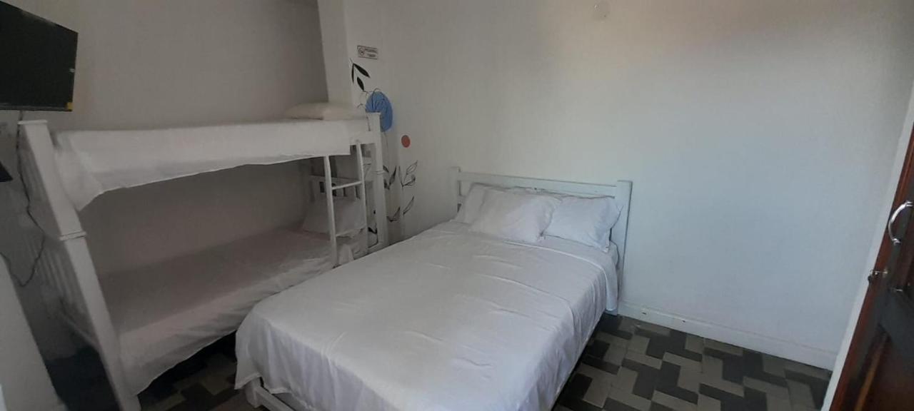 בארנקווילה Hotel Habibi מראה חיצוני תמונה