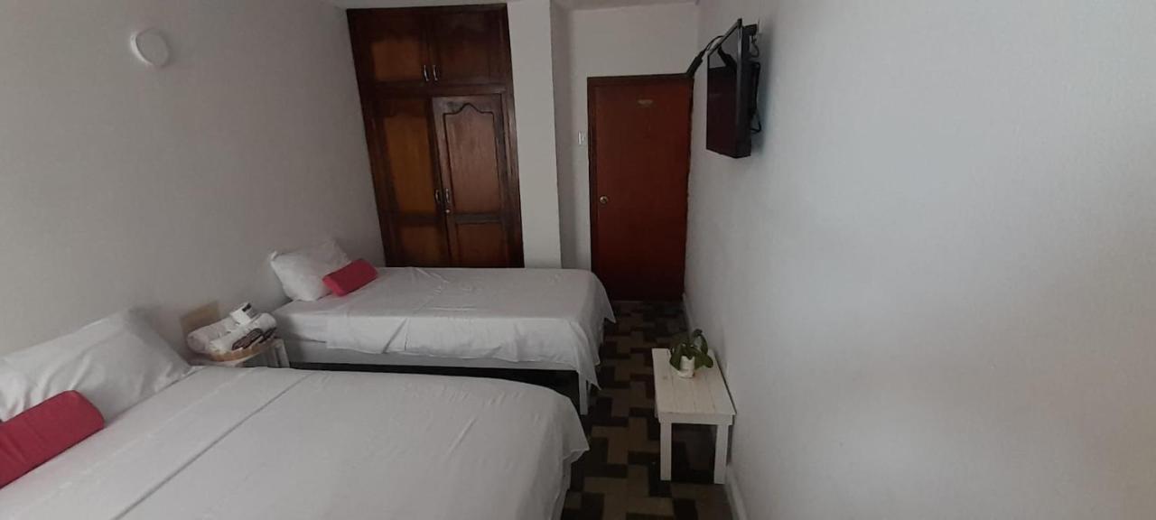 בארנקווילה Hotel Habibi מראה חיצוני תמונה