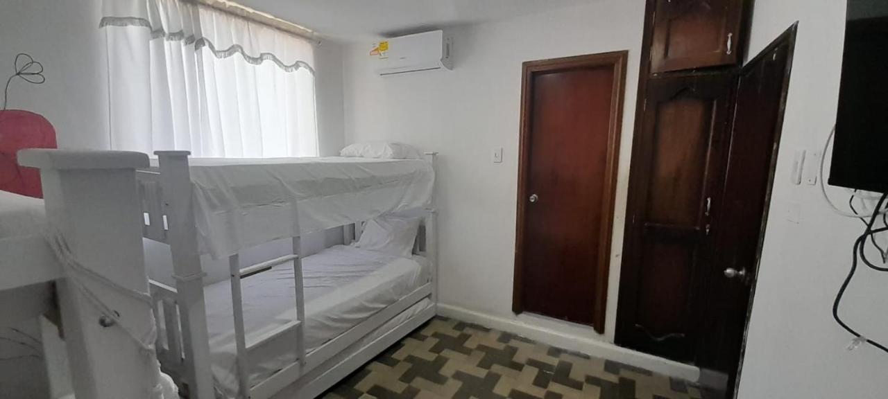 בארנקווילה Hotel Habibi מראה חיצוני תמונה