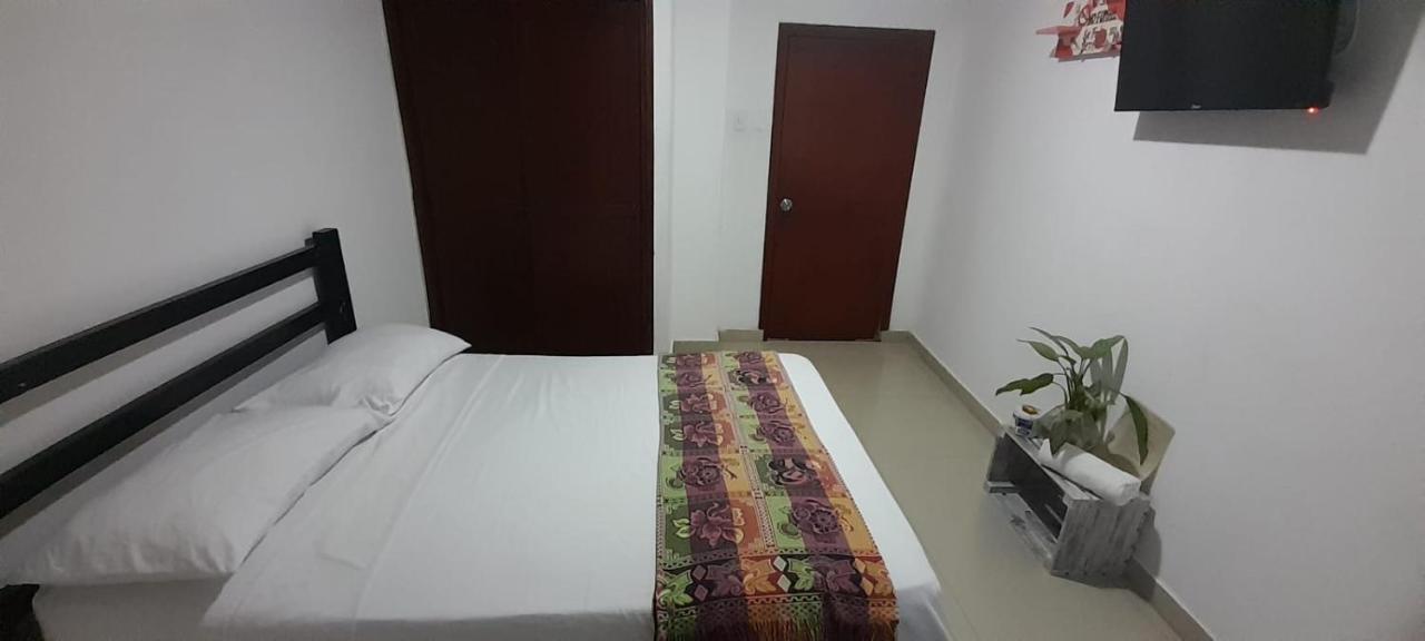 בארנקווילה Hotel Habibi מראה חיצוני תמונה